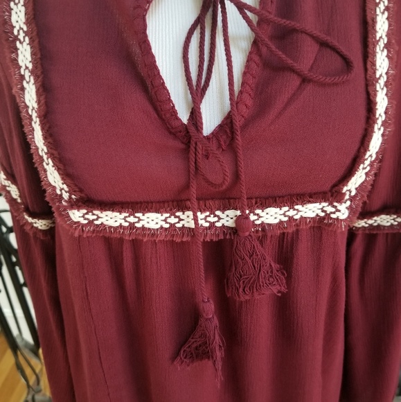 $6⭐️ Wine Embellished Bohemian Top - Picture 5 of 8
